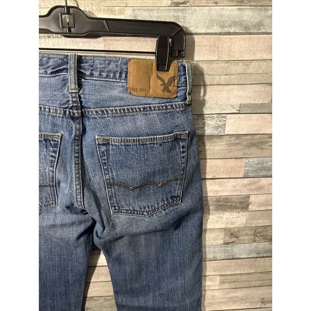 Men’s American Eagle Denim Jeans Medium Wash Slim Straight Size 26x28